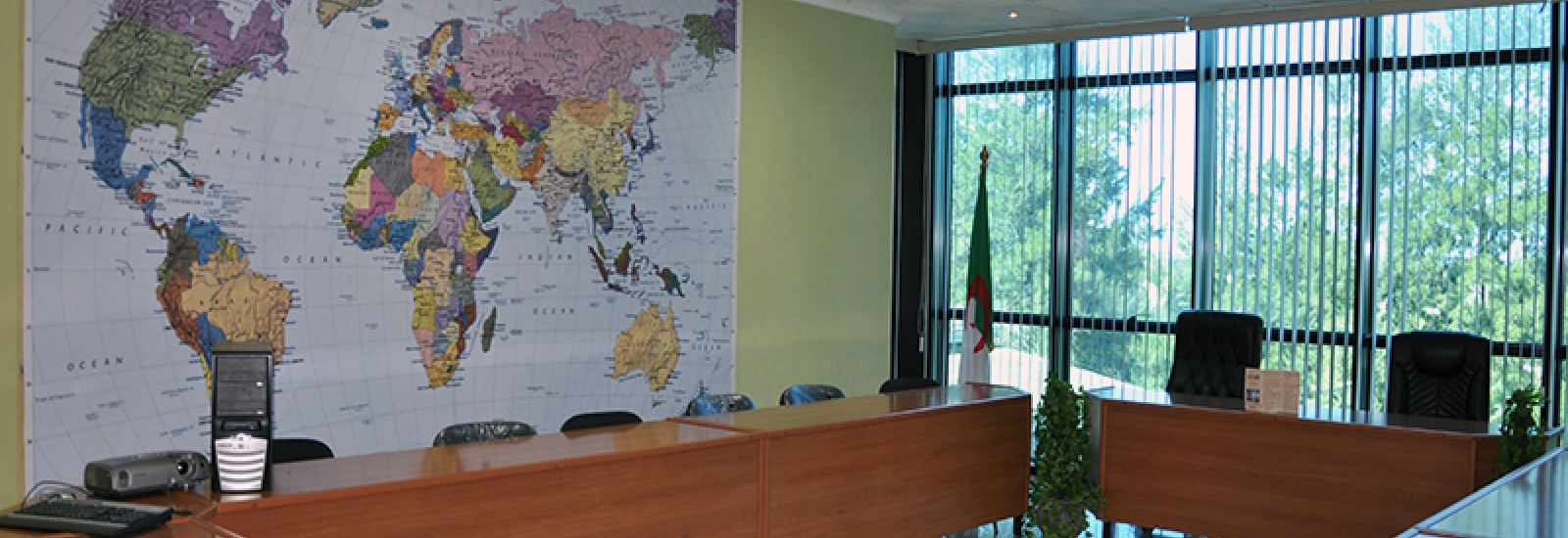    مرحبا على الموقع الإلكتروني للمركز (CNERIB) 